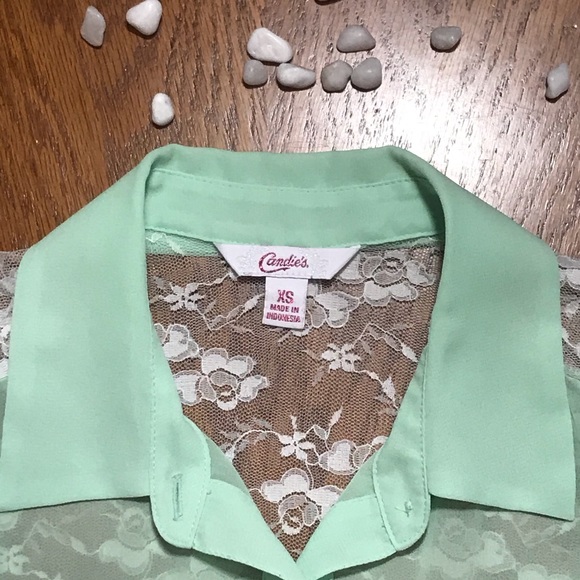 Candie’s Sheer & Lace Button Up Tie Front Sz XS - Picture 4 of 10